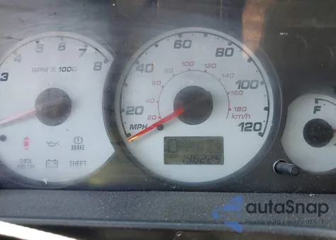 2004 Ford Escape Xlt from USA, damaged, VIN 1FMCU93124KA25708